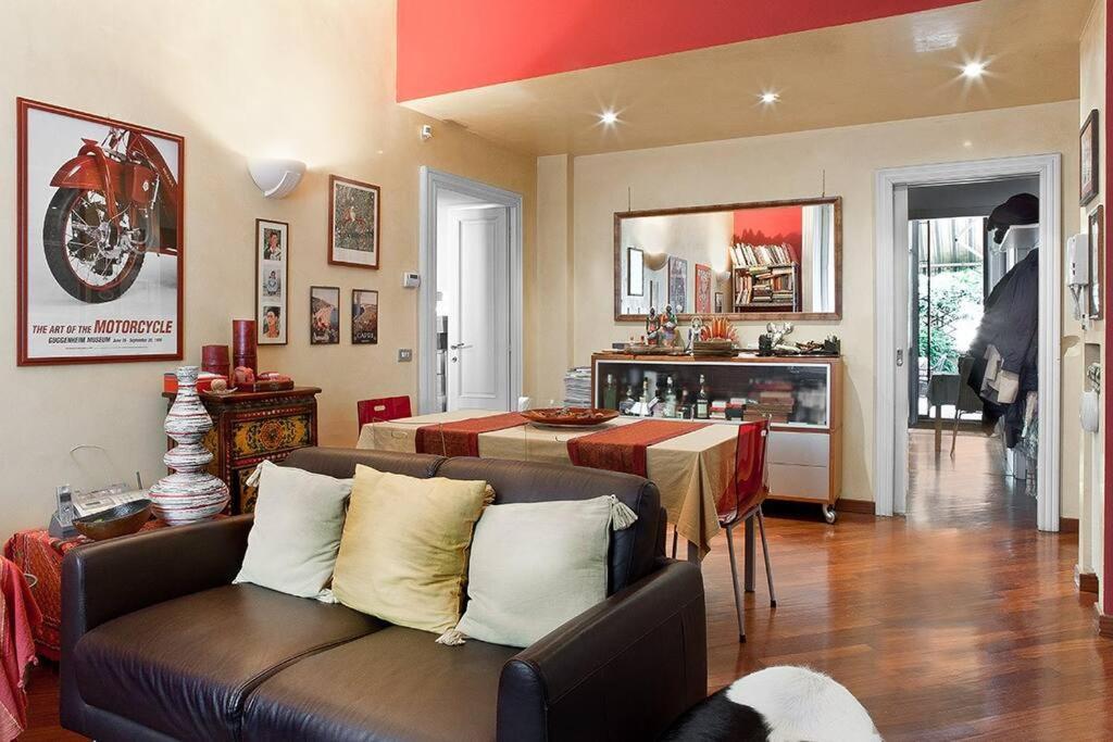 Apartment With Terrace In Central Μιλάνο Εξωτερικό φωτογραφία